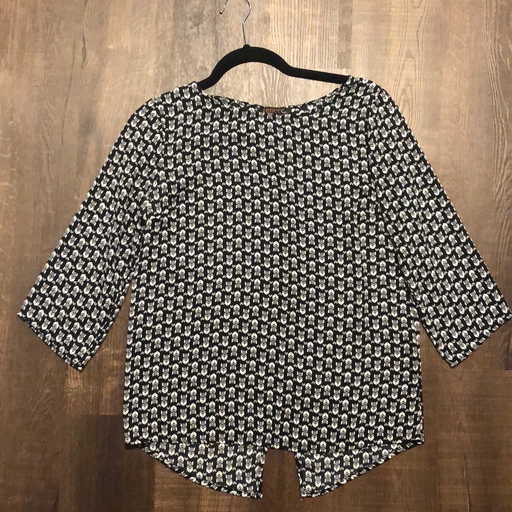 Black and White Pattern Top